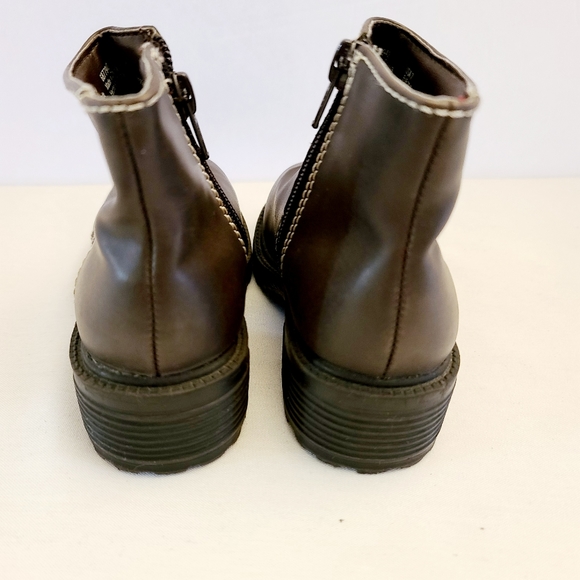 Toddler girls brown chuncky heel boots - Picture 6 of 11